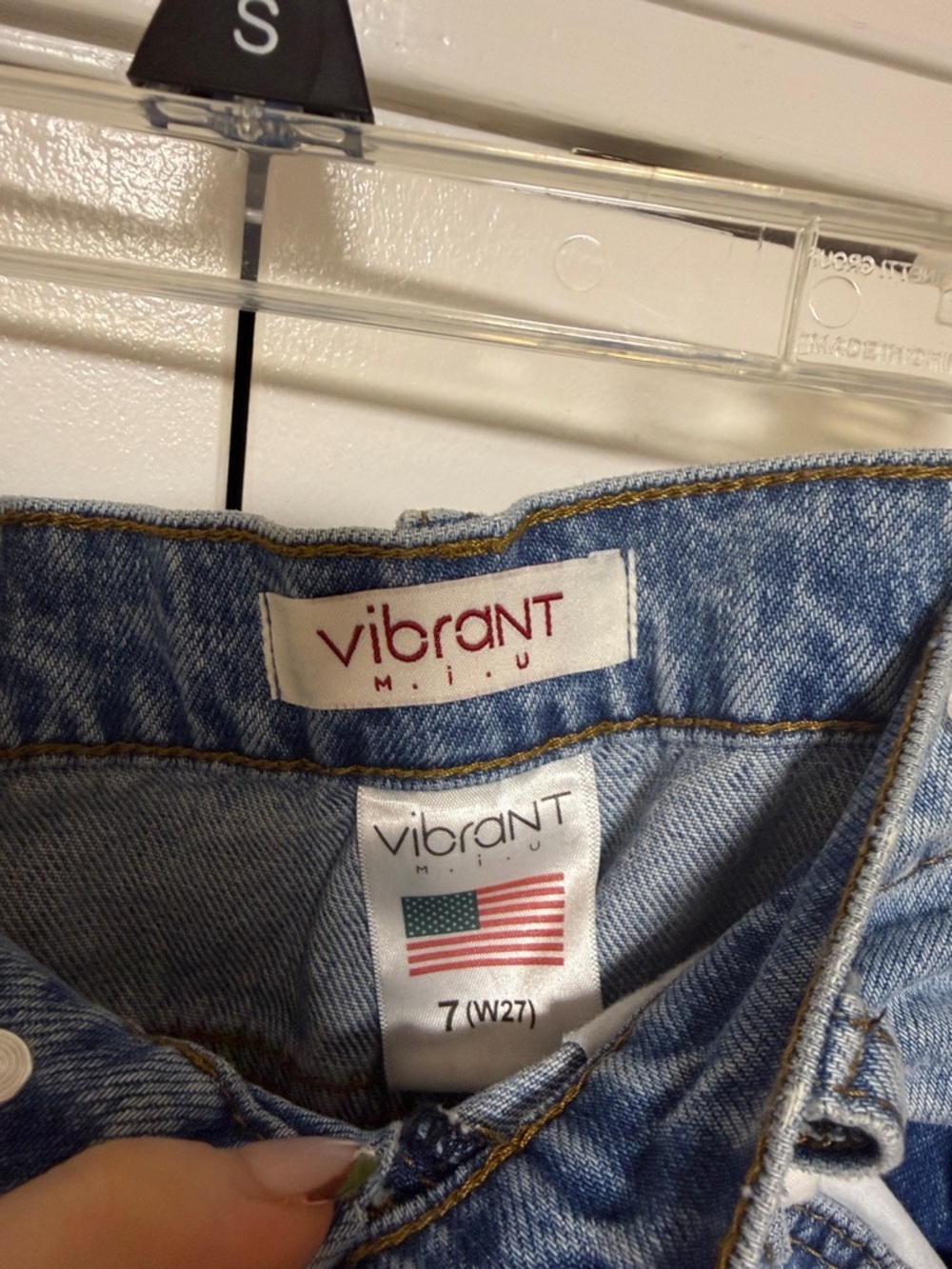 High-Rise Distressed Wide-Leg Jeans in Blue - Picture 2 of 3